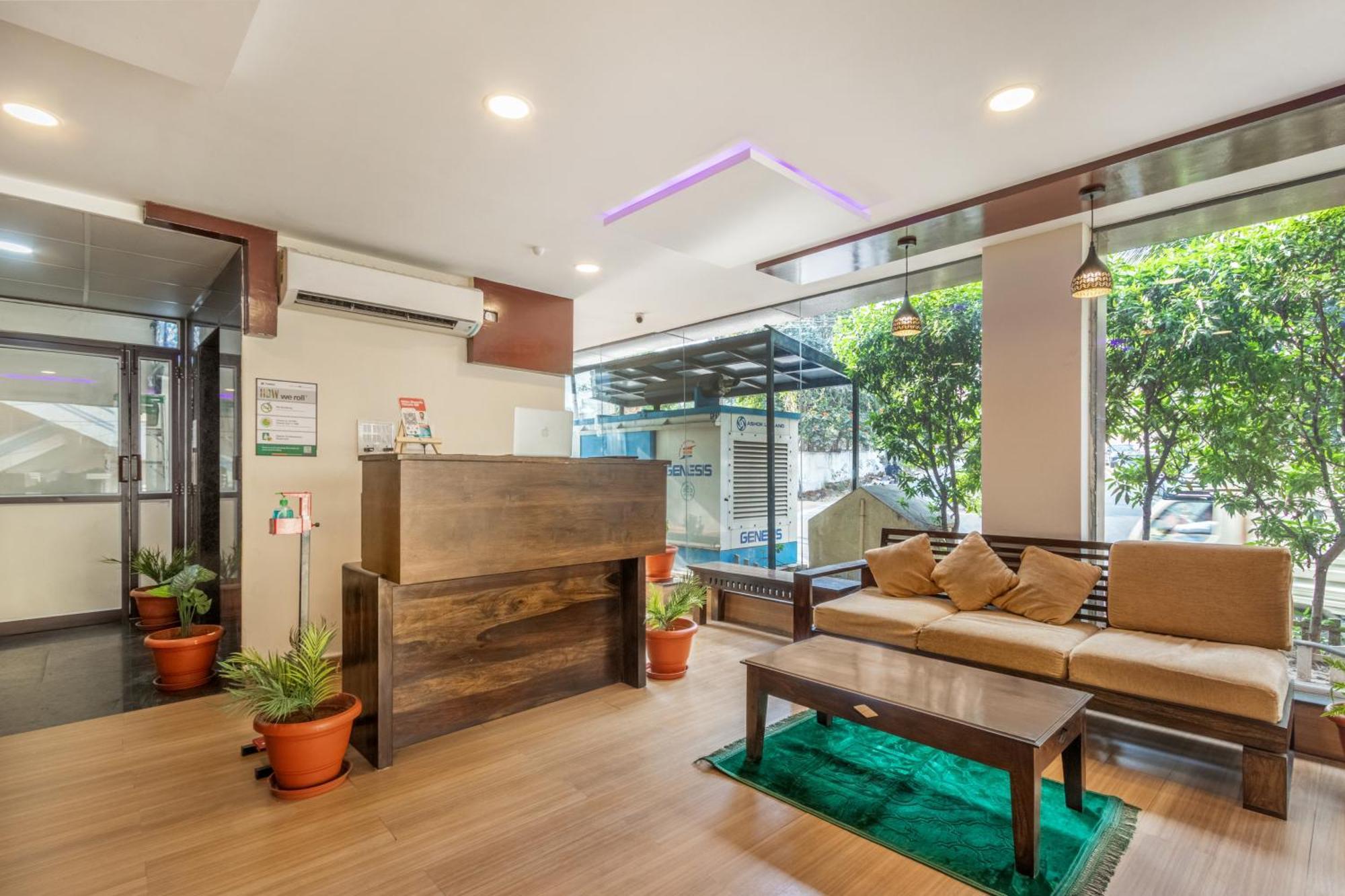 Treebo Purple Square Ξενοδοχείο Χιντεραμπάντ Εξωτερικό φωτογραφία