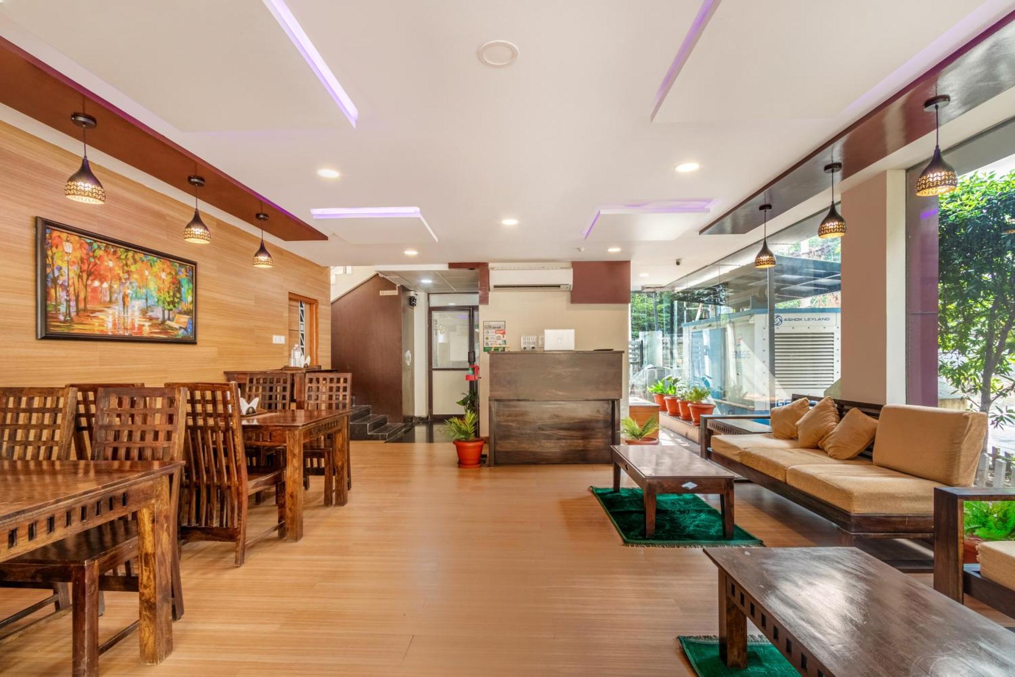 Treebo Purple Square Ξενοδοχείο Χιντεραμπάντ Εξωτερικό φωτογραφία