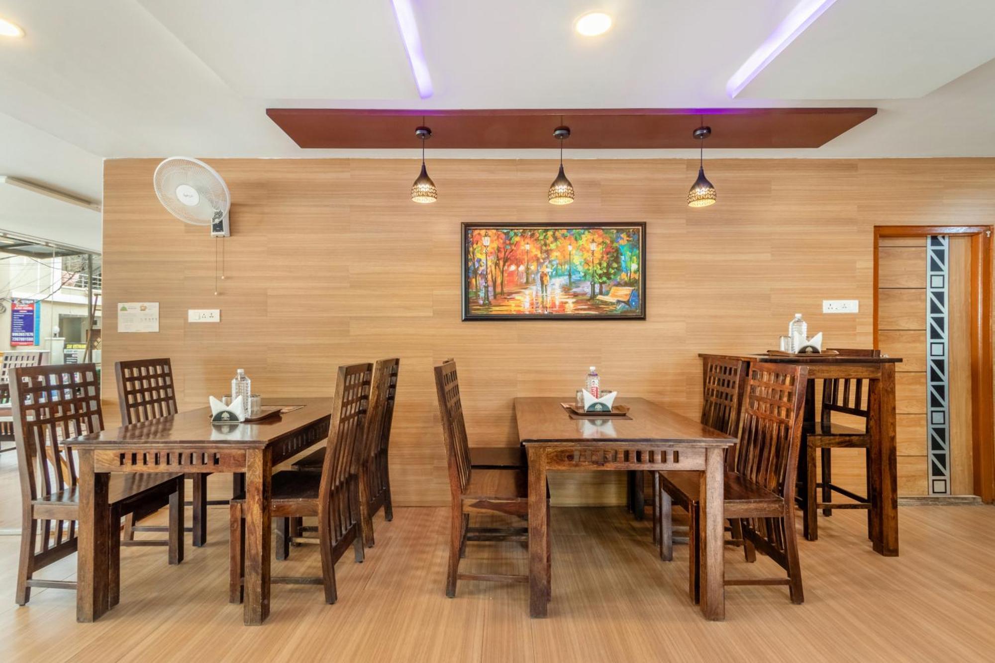Treebo Purple Square Ξενοδοχείο Χιντεραμπάντ Εξωτερικό φωτογραφία